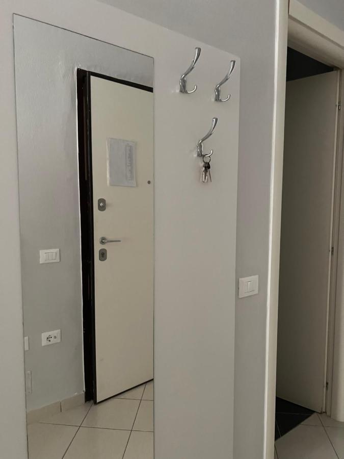Emi Sol Apartment Vlorë Екстериор снимка