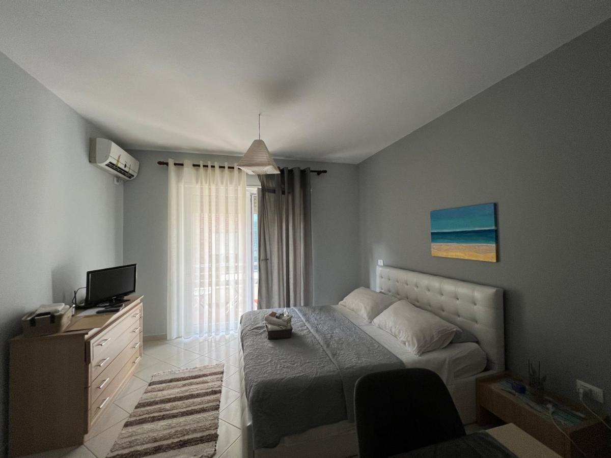 Emi Sol Apartment Vlorë Екстериор снимка